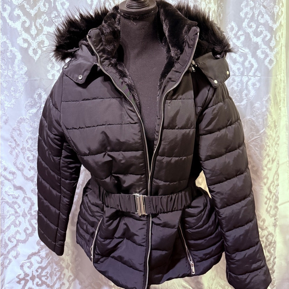 Women's Black Quilted Jacket with Fur Trim Hood